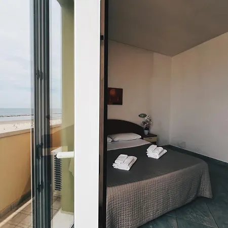 Buena Vista Hotel apartamentowy Rimini